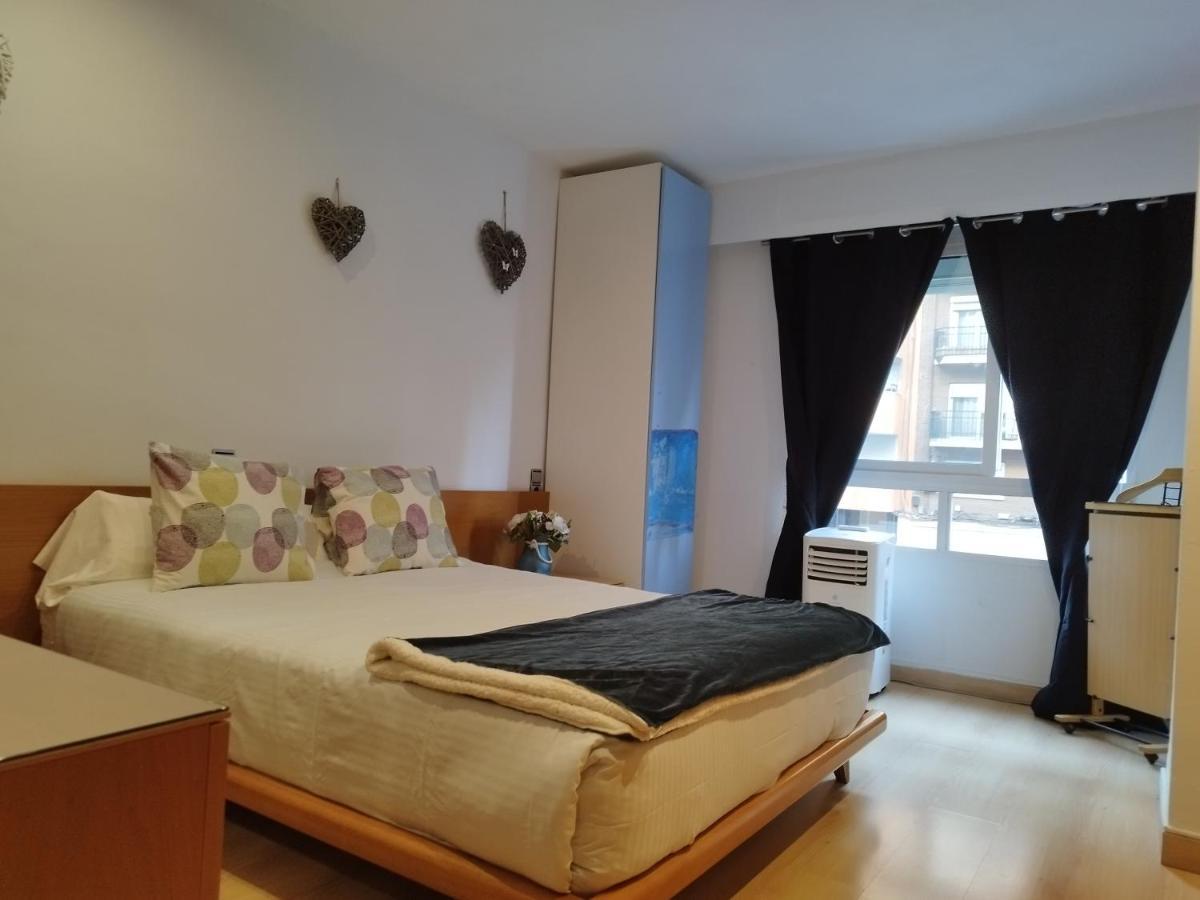 Ideal Para Familias Apartment บาเลนเซีย ภายนอก รูปภาพ